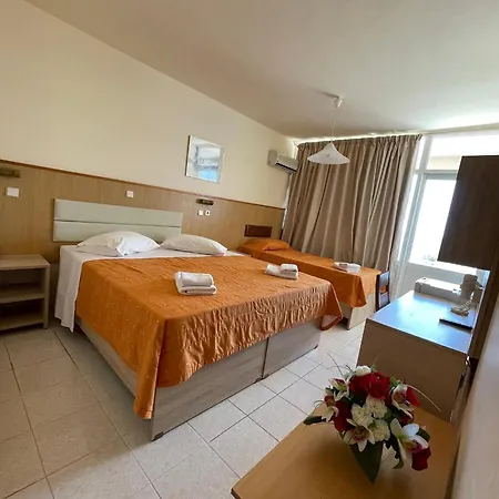 Eri & Village Hotel