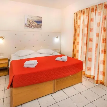 Eri & Village Hotel