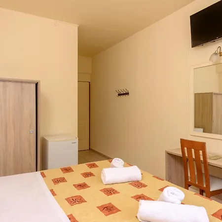 Eri & Village Hotel Hersonissos (Crete)